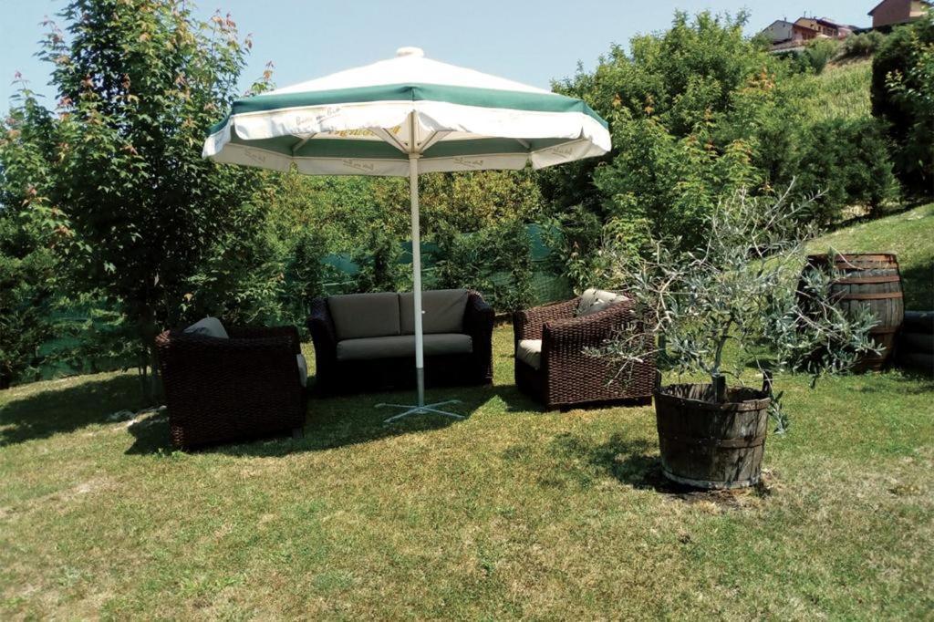Priocca B&B La Dolce Vita מראה חיצוני תמונה