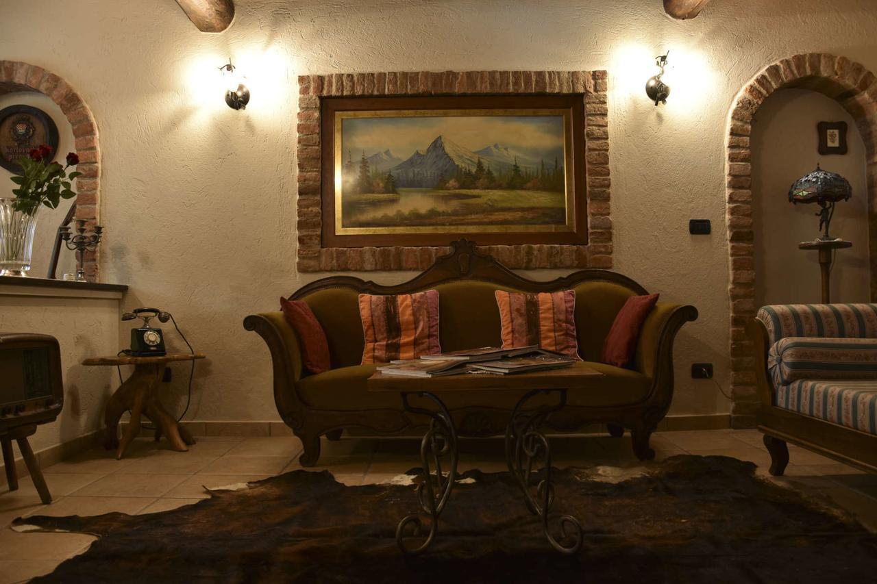 Priocca B&B La Dolce Vita מראה חיצוני תמונה